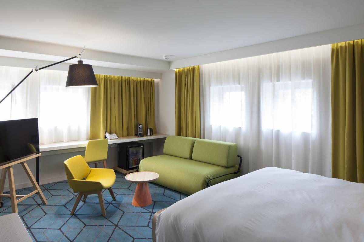 Mercure Nantes Centre Gare Hotel Екстериор снимка