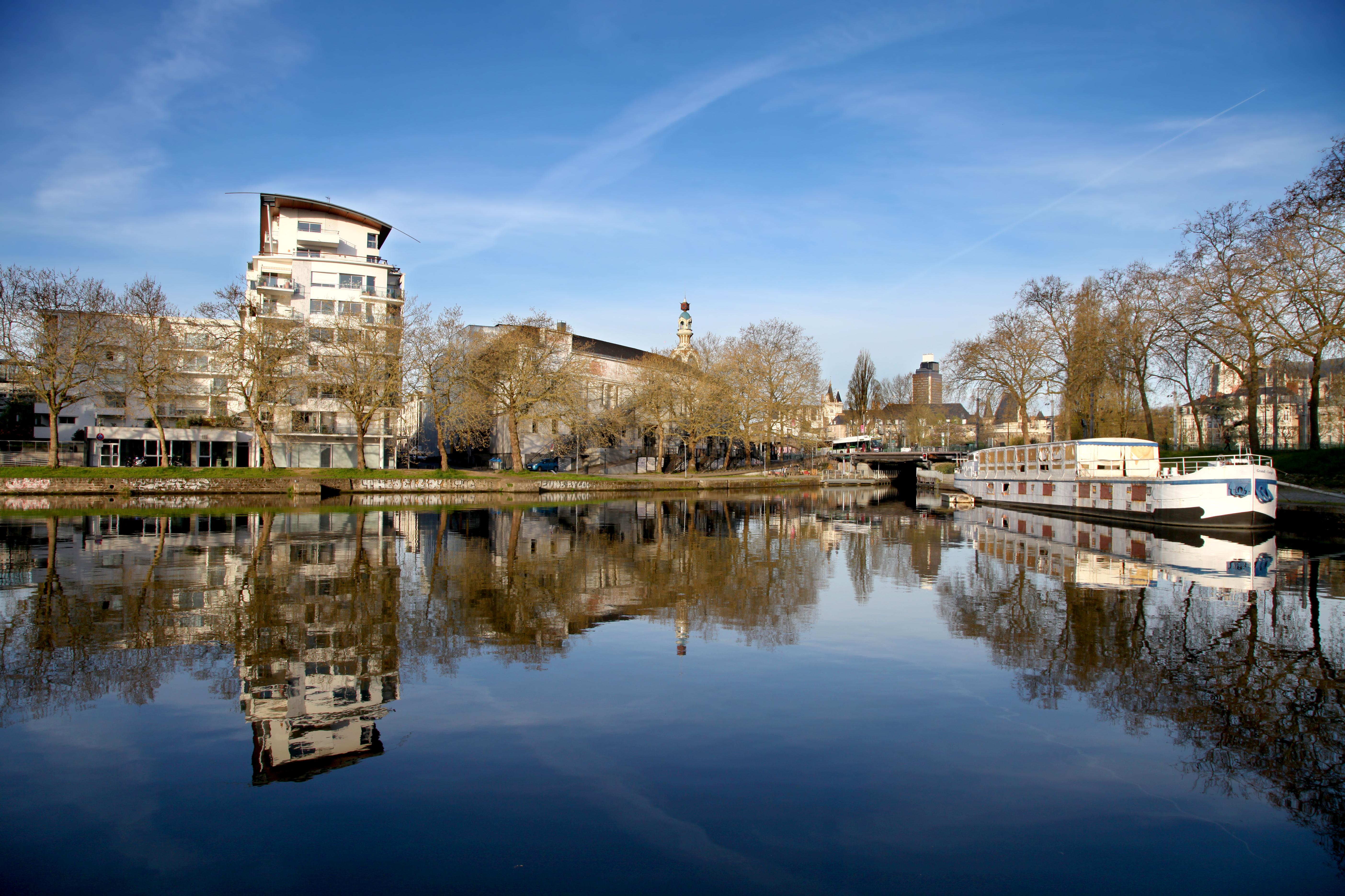 Mercure Nantes Centre Gare Екстериор снимка