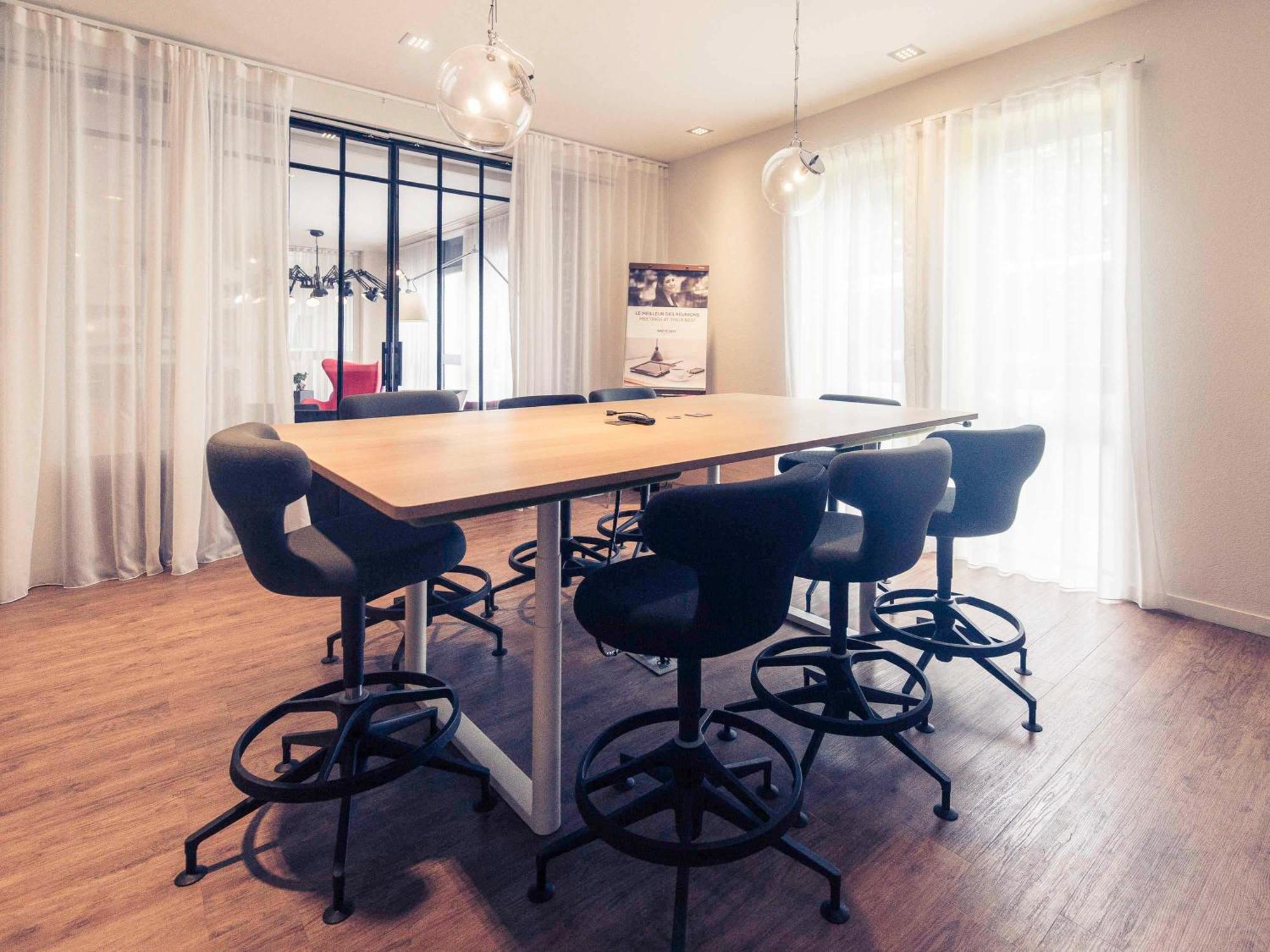 Mercure Nantes Centre Gare Екстериор снимка