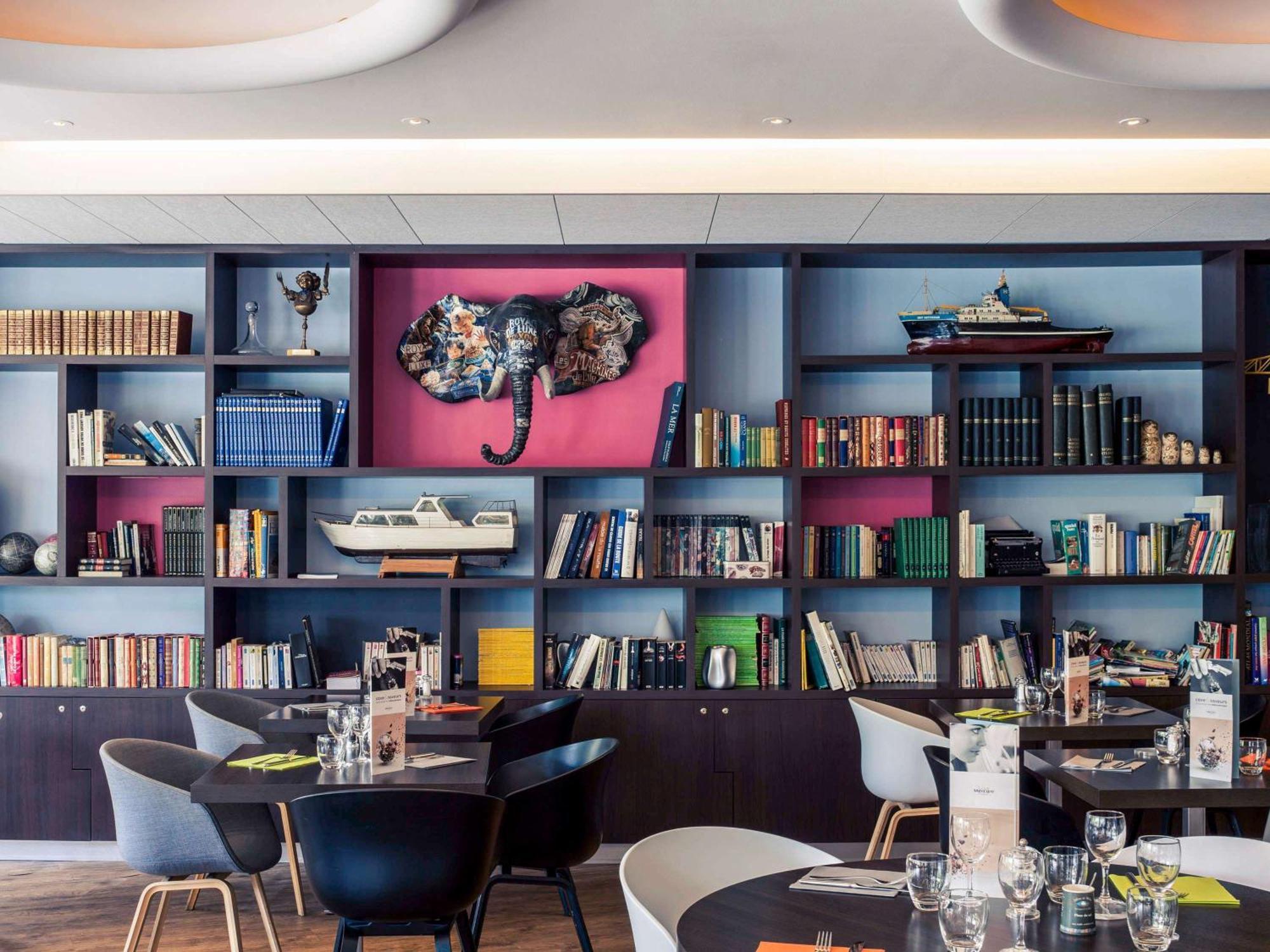 Mercure Nantes Centre Gare Екстериор снимка
